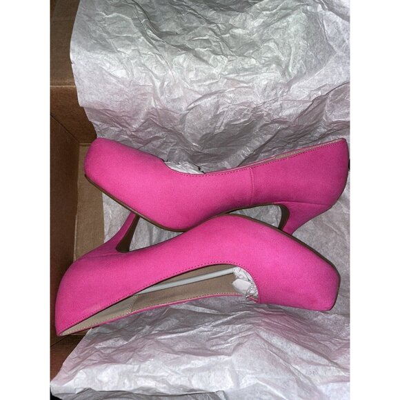 Women's Classic Closed Toe 3 Inch Heels Pumps - Size 10 - Picture 2 of 2